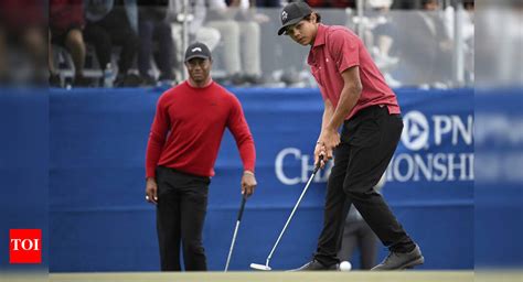 how much is tiger woods worth.